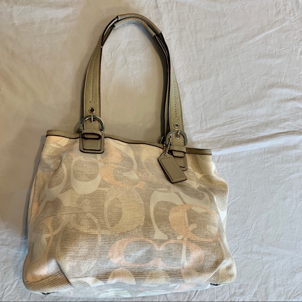 Coach SOHO Peaches & Cream Purse, EUC.